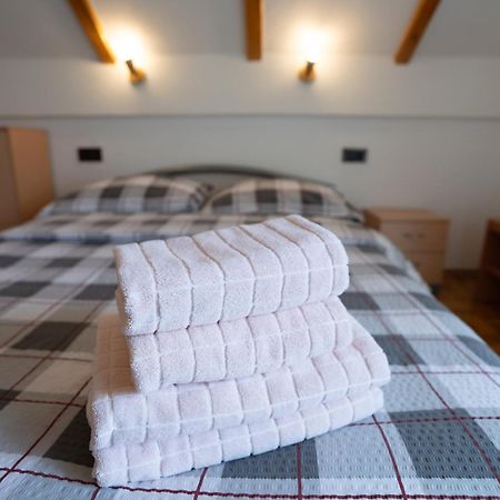 Apartman Miramare Otočac Exterior foto