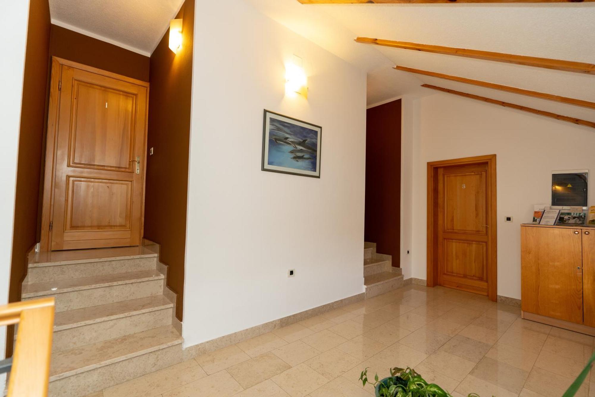 Apartman Miramare Otočac Exterior foto